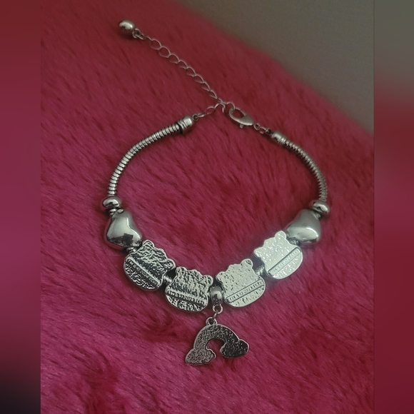 Carebears Charm Bracelet - Picture 7 of 8